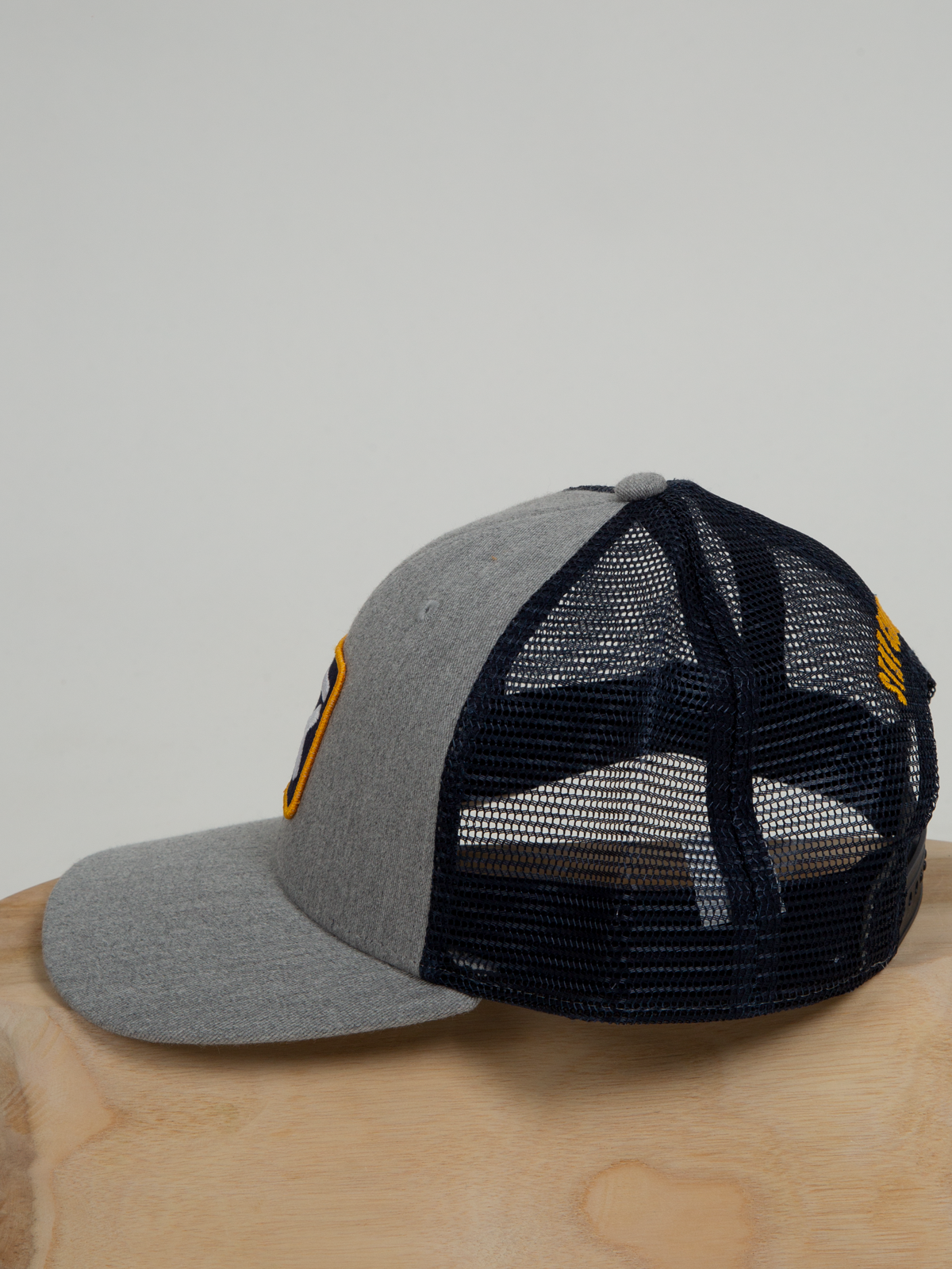 Dustin shop trucker hat